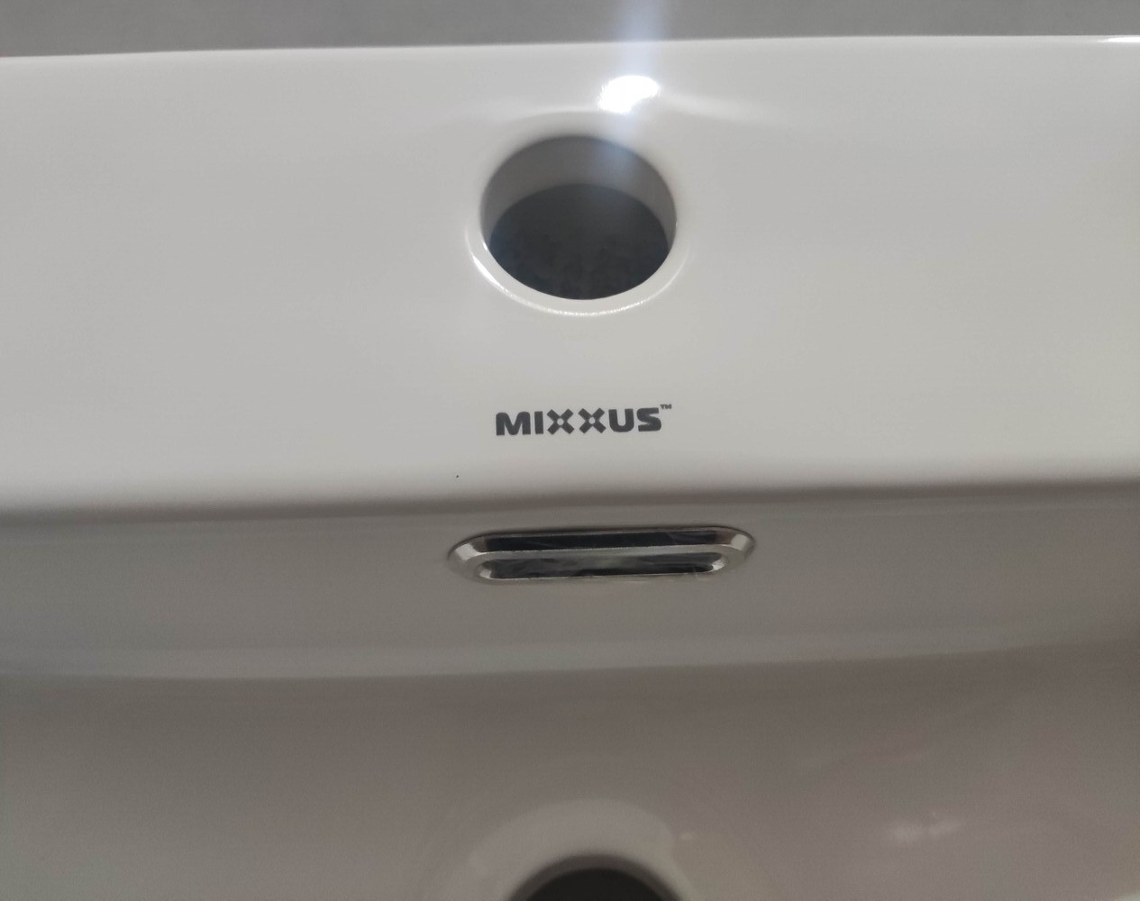 Раковина підвісна Mixxus Premium QUADRO-0205 410×360×130 мм з отвором під змішувач і переливом, білий - Зображення 4